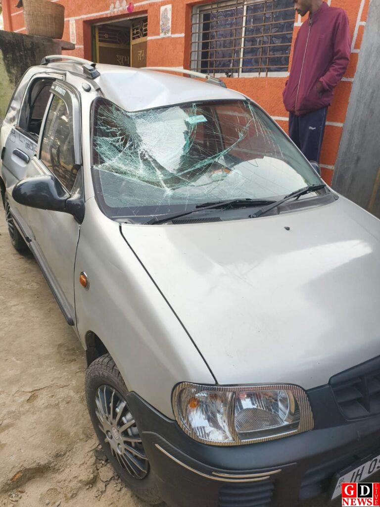 जागेश्वर बिहार थाना अंतर्गत ग्राम खाखंडा में जंगली हाथी ने एक महिला को कुचलकर मार डाला, घटना के विरोध में पूरे दिन बंद रहा ललपनिया-जागेश्वर मार्ग 14 img 20251117 wa00341893691858515332746