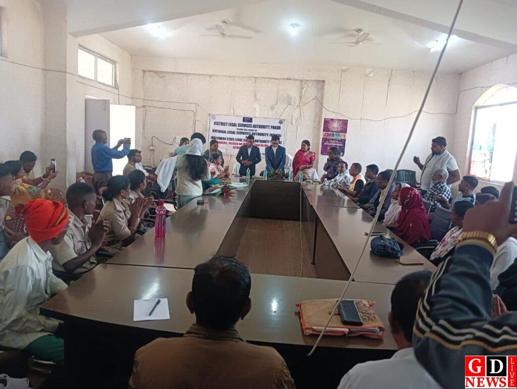 चलंत लोक अदालत सह विधिक जागरूकता शिविर, मुफ्त कानूनी सहायता के प्रति लोगों को किया जागरूक। 7 img 20251122 wa00093638177732359958095