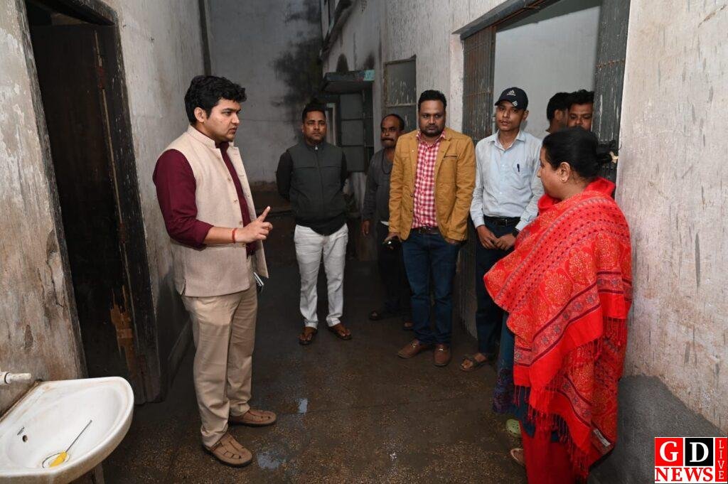 img 20251125 wa00304408228427818923606