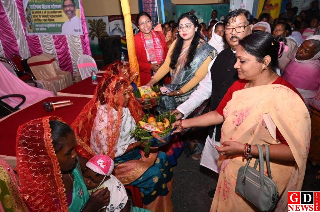 सेवा का अधिकार सप्ताह—विधायक, उपायुक्त व जिला परिषद अध्यक्ष ने किया जनकल्याण योजनाओं का व्यापक निरीक्षण। 13 img 20251128 wa00306417586494509617739