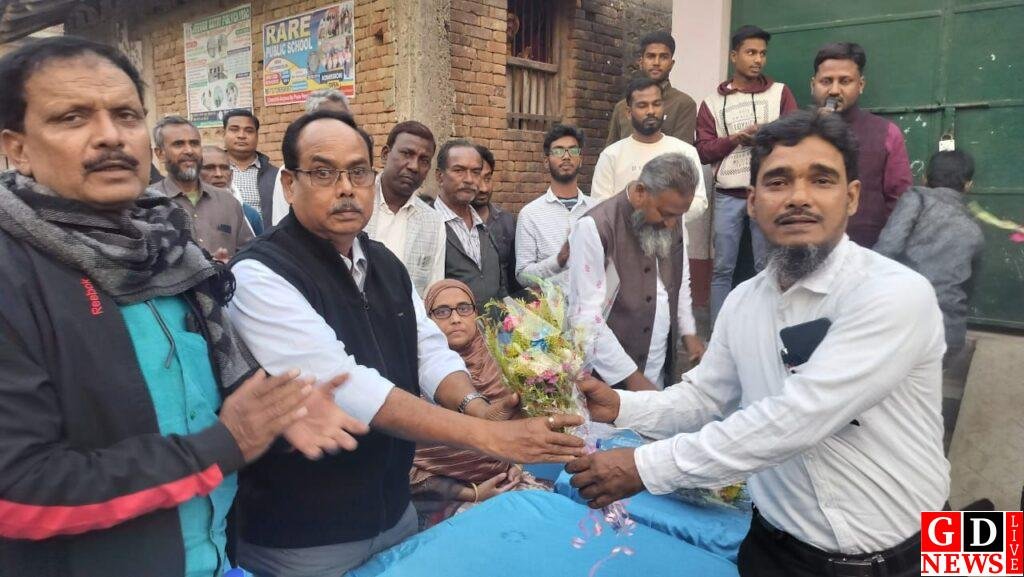 विधायक निसात आलम ने गांवों में सुनी लोगों की व्यथा, कहा—समाधान मेरी जिम्मेदारी। 7 img 20251129 wa00212645434001399699104