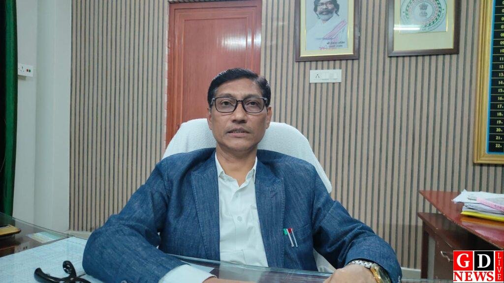 फॉलोअप : बैंक और विभागीय कर्मचारी की मिलीभगत से हुआ करोड़ों रुपये का घोटाला, बोले अरुण एक्का 7 img 20251213 wa00543576883907885234845