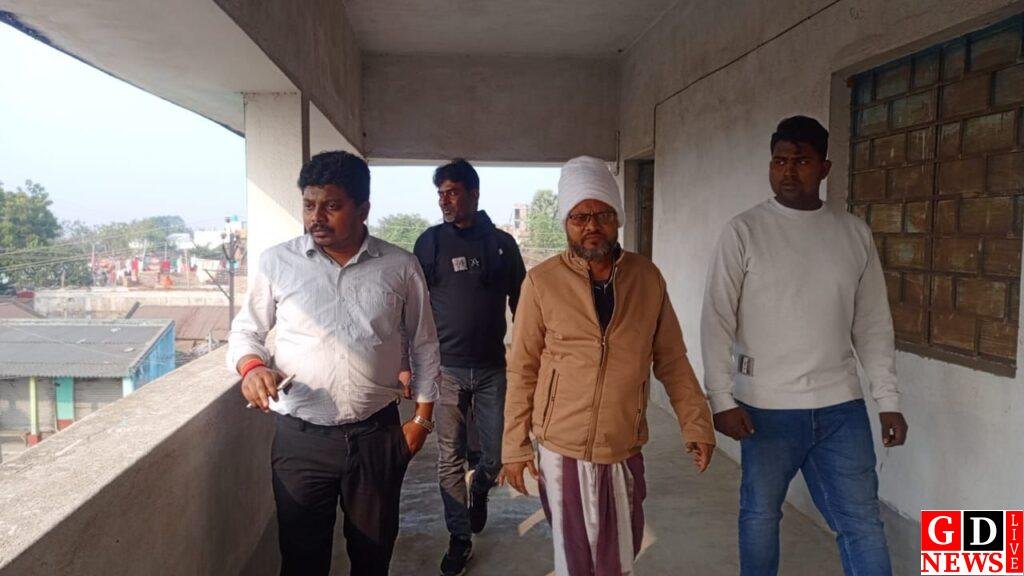 डीसी के निर्देश पर सरकारी विद्यालयों का निरीक्षण, सुविधाओं की कमी वाले स्कूल होंगे चिन्हित 7 img 20251222 wa00141928546433587232435