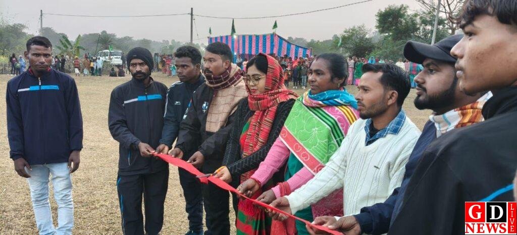 खेल, संस्कृति और उत्सव का संगम, उपासना मरांडी ने फाइनल का किया उद्घाटन, रिटायर टीम बनी चैंपियन। 7 img 20251230 wa0021922758700655207284