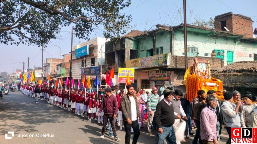 लंगटा बाबा उर्फ लंगेश्वरी बाबा मेला: पालकी यात्रा के साथ शुरू हुई धार्मिक कार्यक्रम 7 img 20251231 wa00246259106751539361354