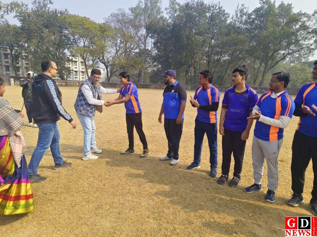 लोकप्रिय क्रिकेट के महाकुंभ का आईईएल क्रिकेट ग्राउंड पर शुरुआत हो चुकी है, उद्घाटन मैच में जीएसपी 11 बनाम गेम चेंजर के बीच हुआ मुकाबला 7 img 20251228 1031363691285915335456339