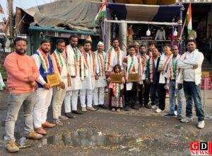 फूलों की वर्षा और भारत माता के जयकारों से गूँजा शहर, ग्रीन वैली स्कूल की झांकियों ने मोहा सबका मन। 1 1000093162