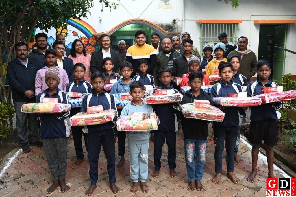 डीसी मनीष कुमार ने ओल्ड एज होम व बाल आश्रय गृह का किया निरीक्षण, बुजुर्गों और बच्चों में बांटे कंबल व मिठाइयां। 8 img 20260101 wa01772962236659116110301