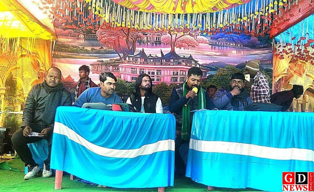 माधोपाड़ा में चार दिवसीय गेंदरेच बॉल प्रतियोगिता का शुभारंभ, युवा खिलाड़ियों में दिखा जबरदस्त उत्साह। 7 img 20260109 wa00104363663601894012639