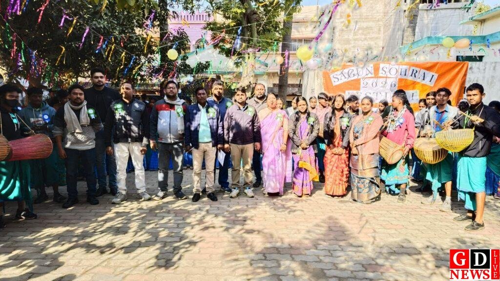सगुन सोहराय पर्व की धूम, छात्र-छात्राओं ने आदिवासी नृत्य से मंत्रमुग्ध किया। 7 img 20260110 wa00147835936030732600134