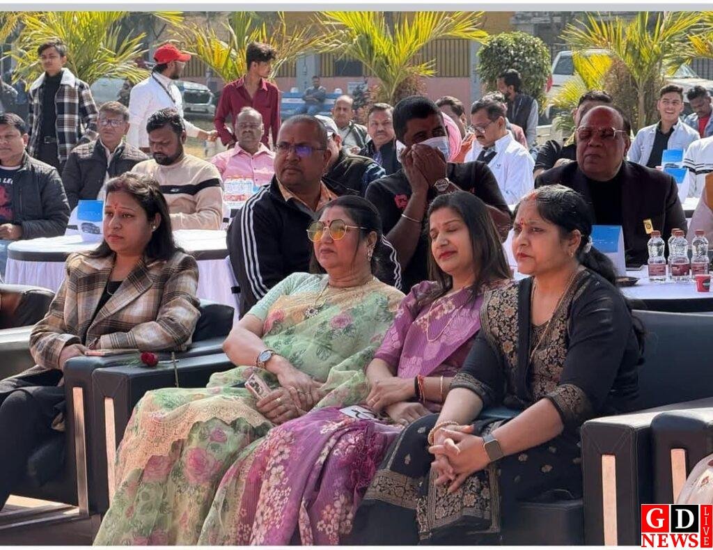 आनन्द मोटर्स मेदिनीनगर,पलामू में महिंद्रा XUV 7XO का भव्य अनावरण। 10 img 20260112 wa00075493425548976998771