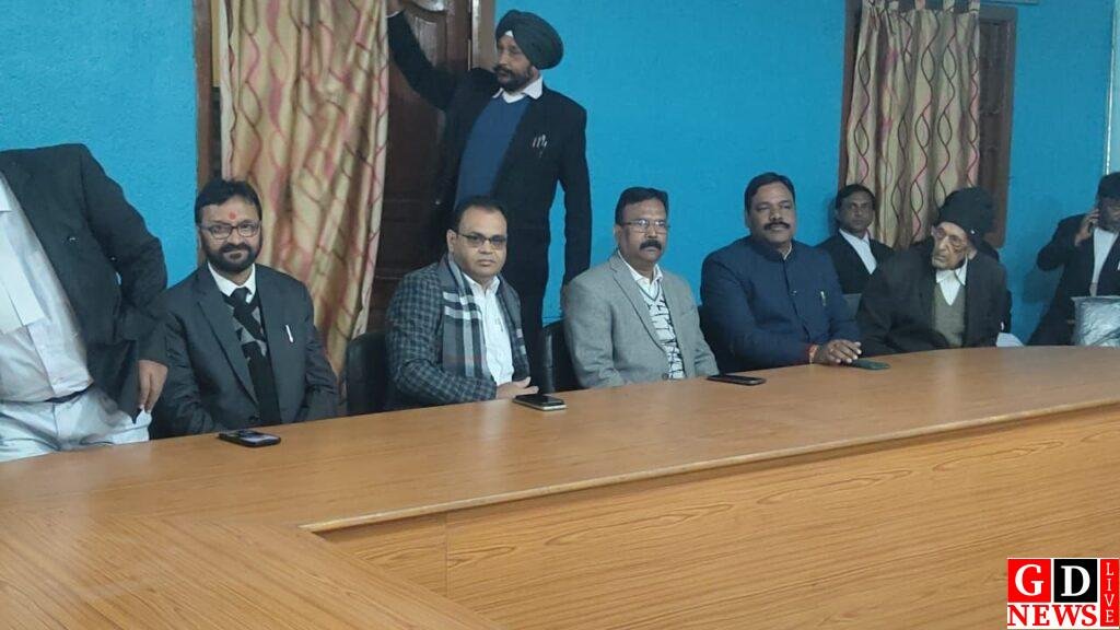 न्याय के लिए एक मंच पर आए जज और वकील, बार–बेंच संवाद से व्यवस्था को मिली नई दिशा। 8 img 20260112 wa00478264313233343726124