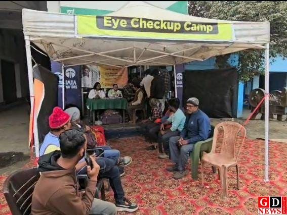 सिएट टायर की पहल, पाकुड़ में निःशुल्क नेत्र व मेडिकल जांच शिविर, सैकड़ों हुए लाभान्वित 7 img 20260122 wa00558245231888284959577