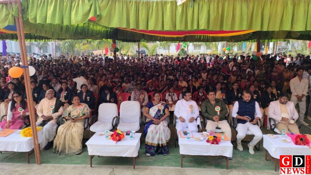 राधा गोविन्द विश्वविद्यालय रामगढ़ , झारखंड में 77वां गणतंत्र दिवस हर्षोल्लास के साथ मनाया गया 8 img 20260127 wa0021994653017471874708