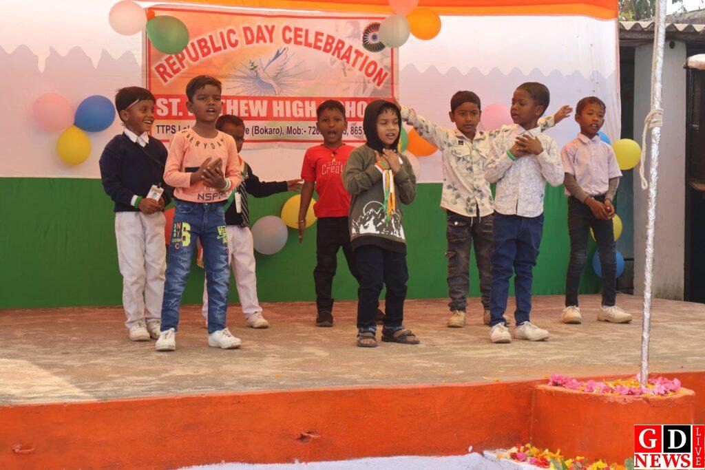 सेंट मैथ्यू स्कूल, ललपनिया में रंगारंग कार्यक्रम के साथ मनाया गया गणतंत्र दिवस 12 img 91756936767186194706826