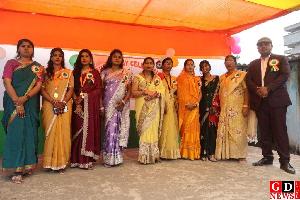 सेंट मैथ्यू स्कूल, ललपनिया में रंगारंग कार्यक्रम के साथ मनाया गया गणतंत्र दिवस 13 img 94163468533939094056391