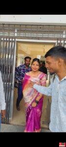 वार्ड नंबर 24 से प्रीति गुप्ता ने भरा नामांकन: जनसेवा और विकास का संकल्प 4 1000100524