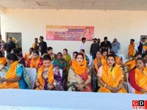 भव्य नामांकन रैली के साथ मंगल सिंह का जन्मदिन बना शक्ति प्रदर्शन, रिंकू सिंह ने भरा मेयर पद का पर्चा 3 1000100541