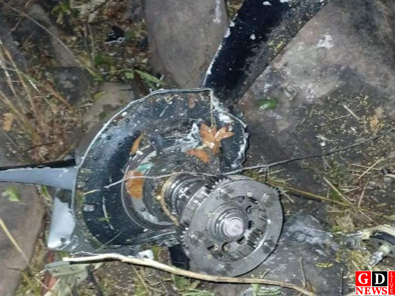 ЁЯЪи рдмреНрд░реЗрдХрд┐рдВрдЧ рдиреНрдпреВрдЬрд╝ | рд░рд╛рдВрдЪреА рд╕реЗ рдЙрдбрд╝реА рдПрдпрд░ рдПрдВрдмреБрд▓реЗрдВрд╕ рдЪрддрд░рд╛ рдХреЗ рдЬрдВрдЧрд▓реЛрдВ рдореЗрдВ рдХреНрд░реИрд╢, рдорд░реАрдЬ рдХреА рдореМрдд 7 download 2026 02 23T225206.040