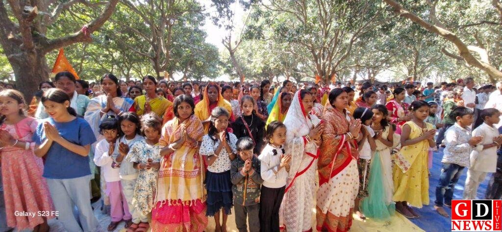 कलश यात्रा से भक्तिमय हुआ गोपीनाथपुर, हिंदू सम्मेलन में धर्म-संस्कृति और एकता का आह्वान 7 img 20260214 wa00376686813017680616684