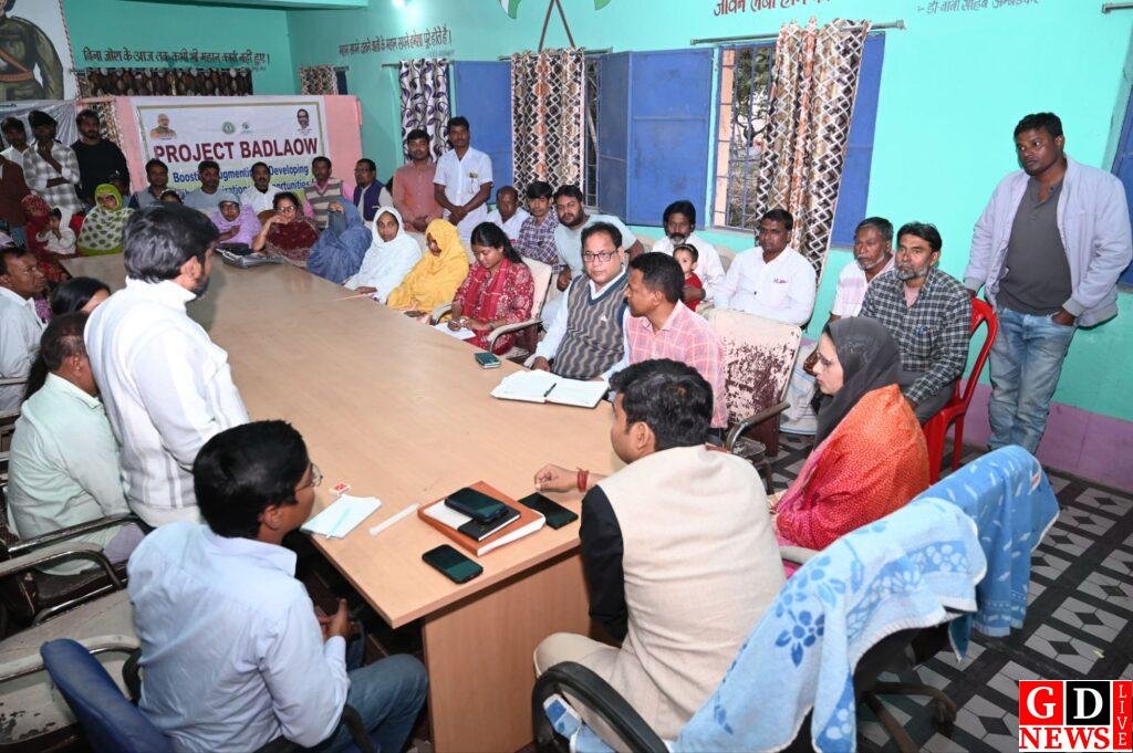 झिकरहटी पंचायत को आदर्श मॉडल बनाने की कवायद तेज, PAI 2.0 के तहत उपायुक्त ने की गहन समीक्षा 7 img 20260215 wa00302786000660062703971