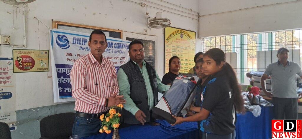 बेटियाँ बल्ले से लिखेंगी भविष्य, महिला क्रिकेट को मिला प्रशासनिक संबल 8 img 20260222 wa00188534935426816507270