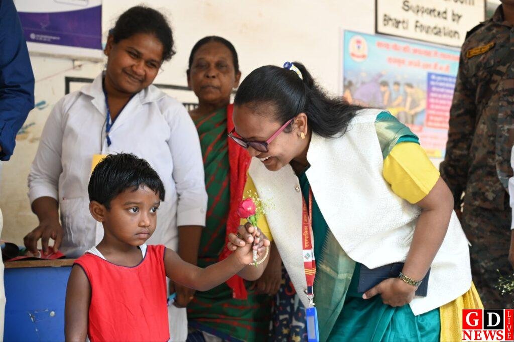 मतदान कर जिला निर्वाचन पदाधिकारी ने दिया संदेश, ‘आपका वोट ही आपकी ताकत’ 10 img 20260223 wa00523265215542348875976