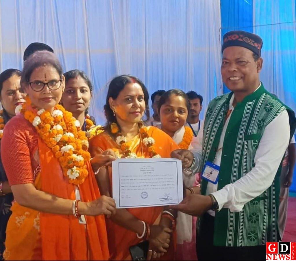 प्रचार में लगी थी पूरी सरकार, नतीजे में शबरी निकलीं सुपरस्टार! 7 img 20260227 wa00433743920304397015258