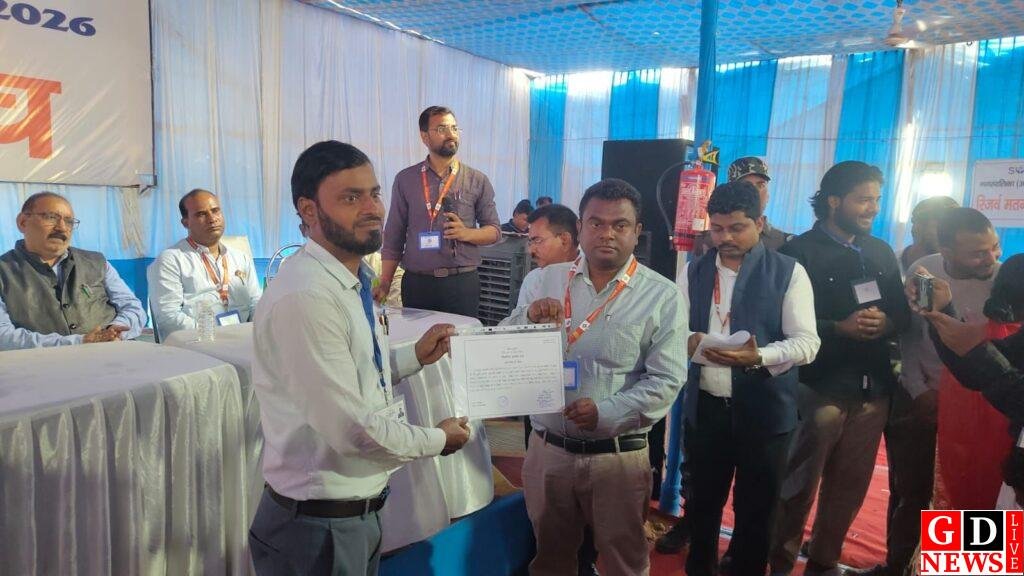 प्रचार में लगी थी पूरी सरकार, नतीजे में शबरी निकलीं सुपरस्टार! 10 img 20260227 wa00473592740703128173142