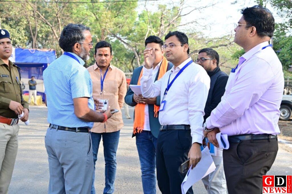 मतगणना कार्य कड़ी सुरक्षा के बीच शुरू, जिला निर्वाचन पदाधिकारी-सह-उपायुक्त, रामनिवास यादव ने किया अवलोकन 12 img 20260227 wa00717227615905740399420