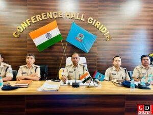 पुलिस अधीक्षक का कार्यालय गिरिडीह: अवस्थित सभागार में मासिक अपराध गोष्ठी का आयोजन किया गया 1 IMG 20260314 WA0012 2