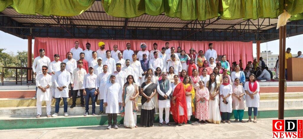 राधा गोविन्द विश्वविद्यालय में होली रंगोत्सव और सांस्कृतिक प्रस्तुतियों से सराबोर हुआ परिसर 9 img 20260228 wa00817512016779474968424