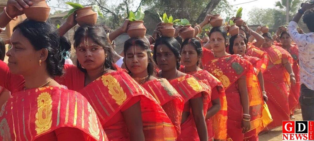 वैदिक मंत्रों और 108 कलशों के संग आस्था का महासंगम, स्वामी कृष्णानंद सरस्वती की उपस्थिति में भव्य श्रीश्री राधाबल्लभ महोत्सव। 7 img 20260301 wa00381858181285015593885