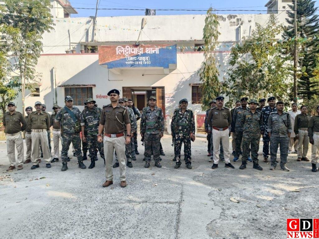 होली पर पुलिस का फ्लैग मार्च, दिया शांति और सुरक्षा का संदेश। 8 img 20260303 wa00153805058219083928392