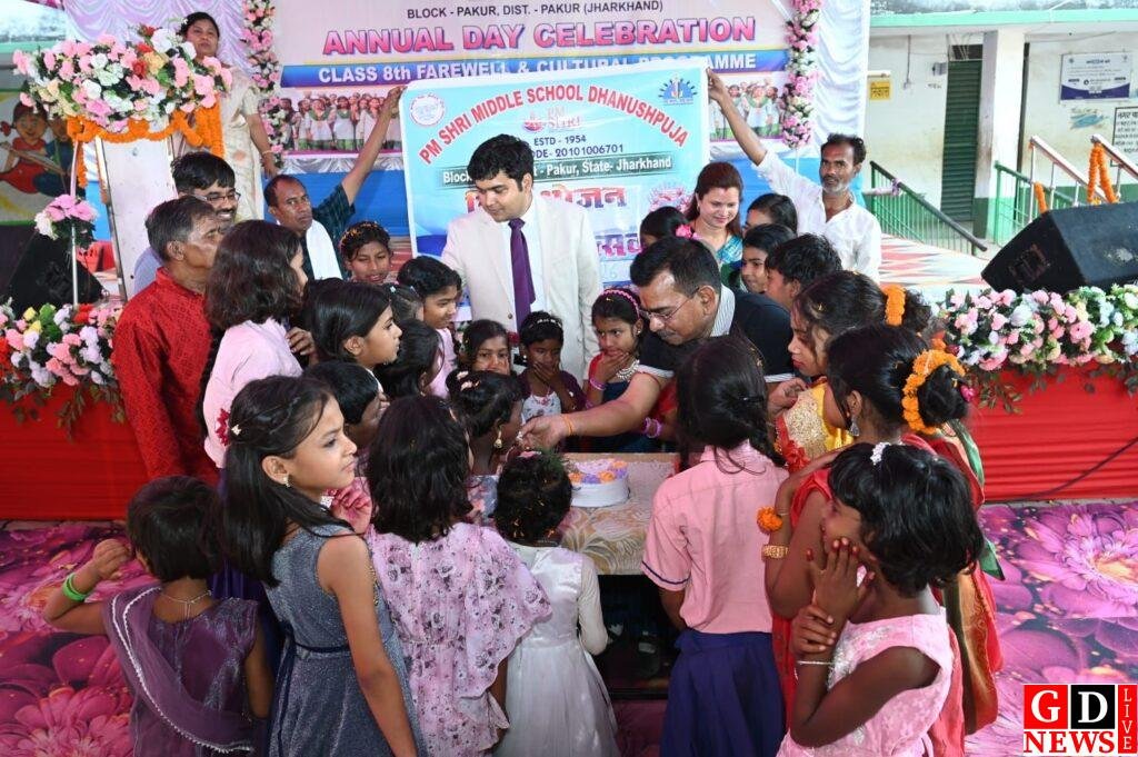 डीसी मनीष कुमार बोले– लक्ष्य तय कर आगे बढ़ें बच्चे, शिक्षा ही सफलता की कुंजी। 7 img 20260319 wa00362946538033040830699