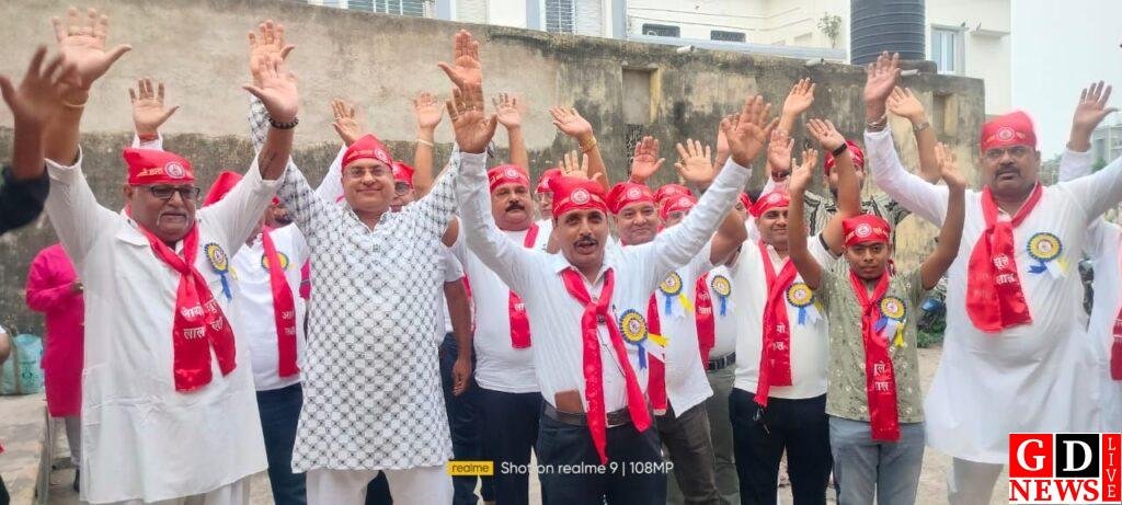 झूलेलाल जयंती पर भक्ति का सैलाब, भव्य शोभायात्रा के साथ सिंधी नववर्ष का जोरदार स्वागत। 9 img 20260320 wa00154663917350034742874