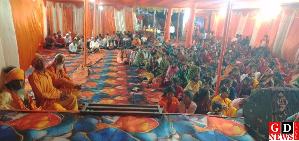 भक्ति, श्रद्धा और समर्पण का अद्भुत संगम बना लोहरसी टोला – राजा गोसांईं 7 img 20260321 wa00709088279851851716014