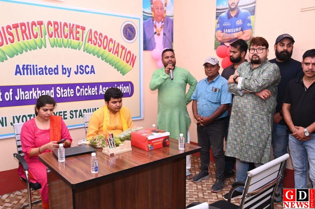 मैं भी रहा हूं बेहतरीन गेंदबाज—डीसी ने सुनाया अपना क्रिकेट सफर, खिलाड़ियों में भरा जोश। 8 img 20260327 wa00088117741224079594050