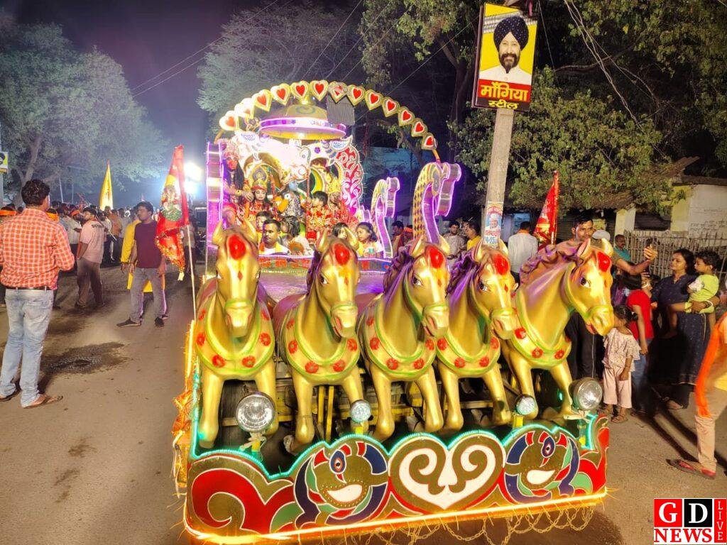 जय श्रीराम के जयघोष से गूंजा पाकुड़, भव्य शोभायात्राओं के बीच शांतिपूर्ण संपन्न हुआ रामनवमी महोत्सव। 13 img 20260327 wa00516409006500564263741