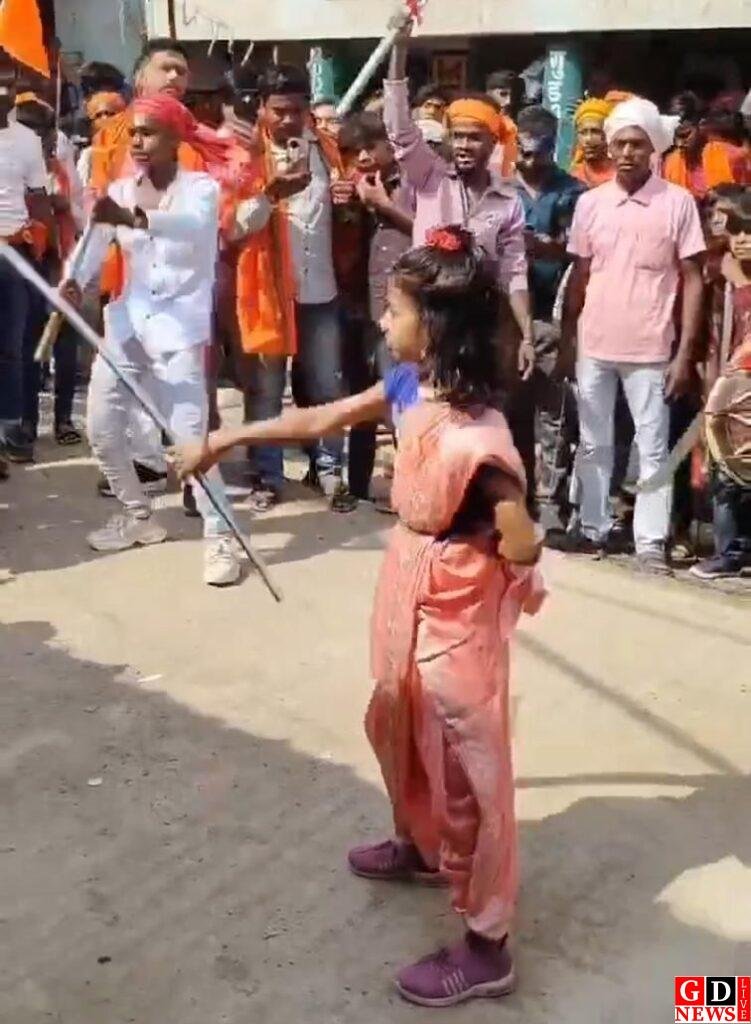 जय श्रीराम के जयघोष से गूंजा पाकुड़, भव्य शोभायात्राओं के बीच शांतिपूर्ण संपन्न हुआ रामनवमी महोत्सव। 11 img 20260327 wa00555389067308091430398