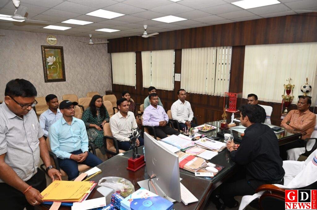 नव नियुक्त उप समाहर्ताओं का उपायुक्त ने किया स्वागत, उत्कृष्ट प्रशिक्षण पर दिया जोर। 7 img 20260328 wa01092130985462311215354