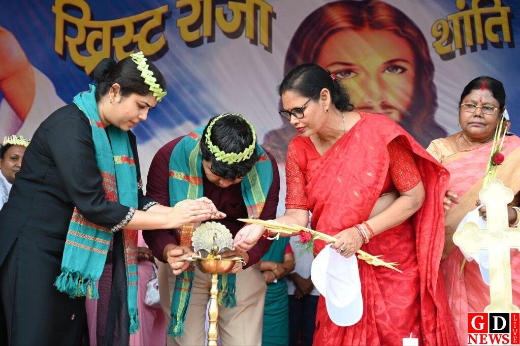 ख्रीस्त राजा शांति शोभा यात्रा में उमड़ा जनसैलाब, प्रेम और सद्भाव का दिया संदेश। 7 img 20260331 wa0072561923903270840174