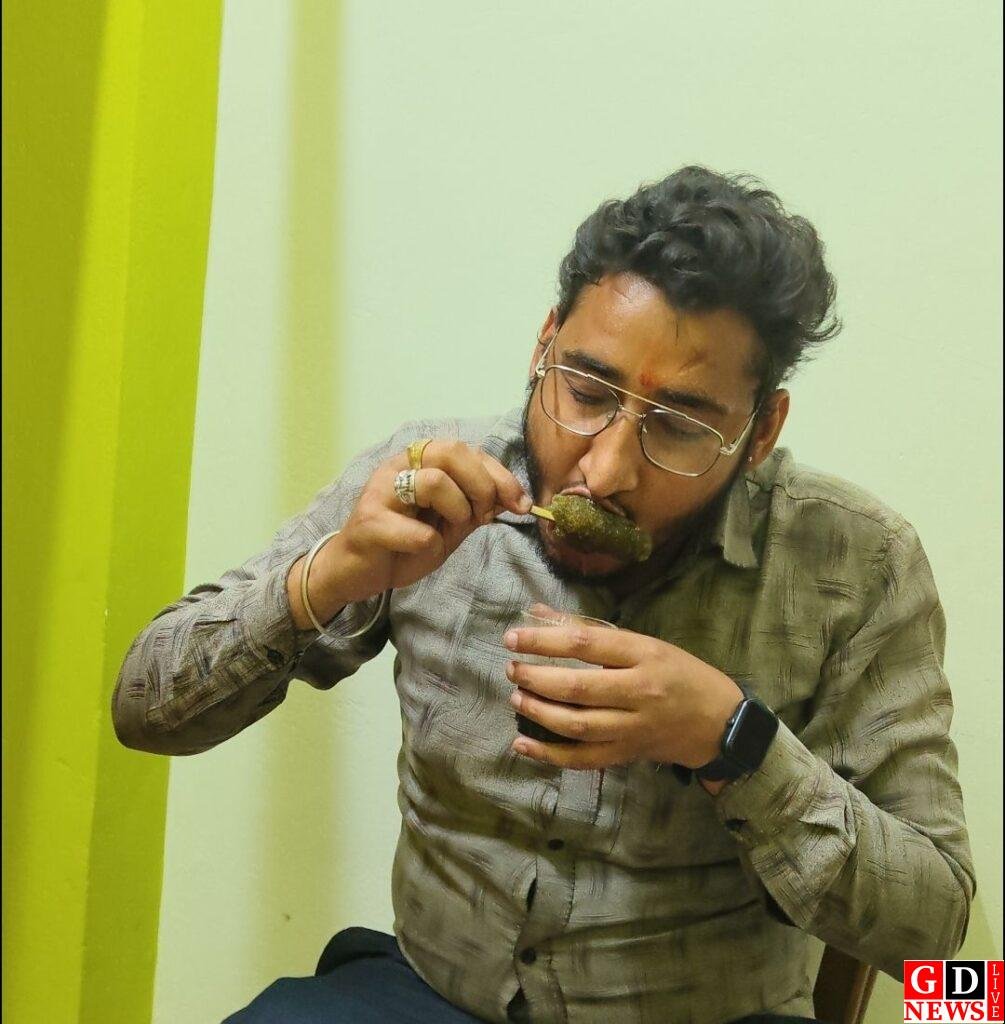 बचपन की मिठास: ठेले वाली बर्फ की रंग-बिरंगी आइसक्रीम अब यादों में सिमटती जा रही 7 screenshot 2026 03 08 15 15 33 885 com5560291114768107991