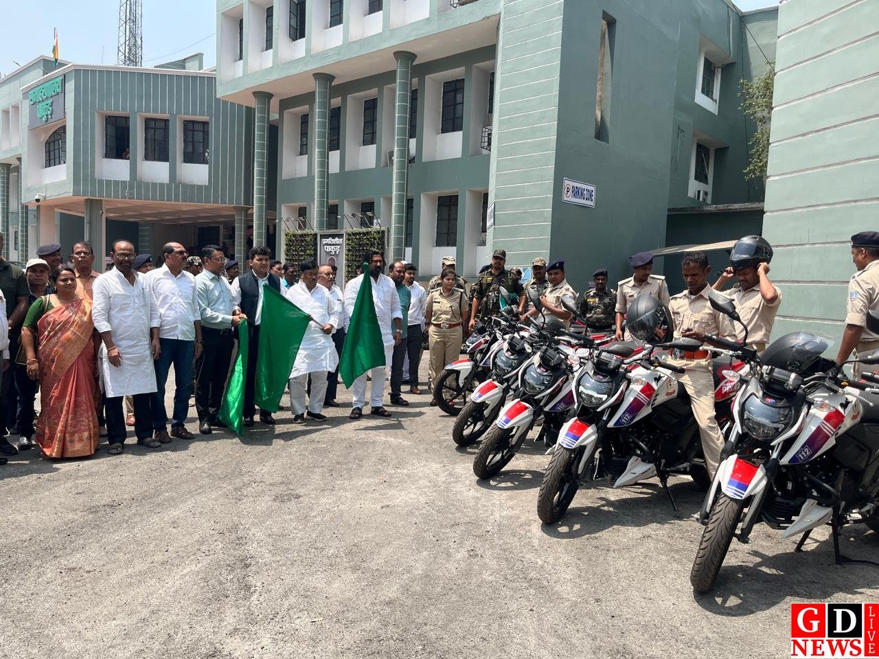 18 नई अपाचे बाइक से रफ्तार पकड़ेगी पाकुड़ पुलिस, अपराधियों पर कसेगा शिकंजा।