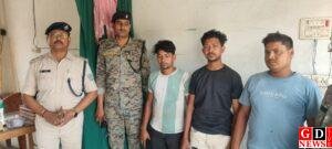 2.16 लाख रुपये जब्त, बंगाल के तीन युवक हिरासत में। 6 IMG 20260422 WA0009