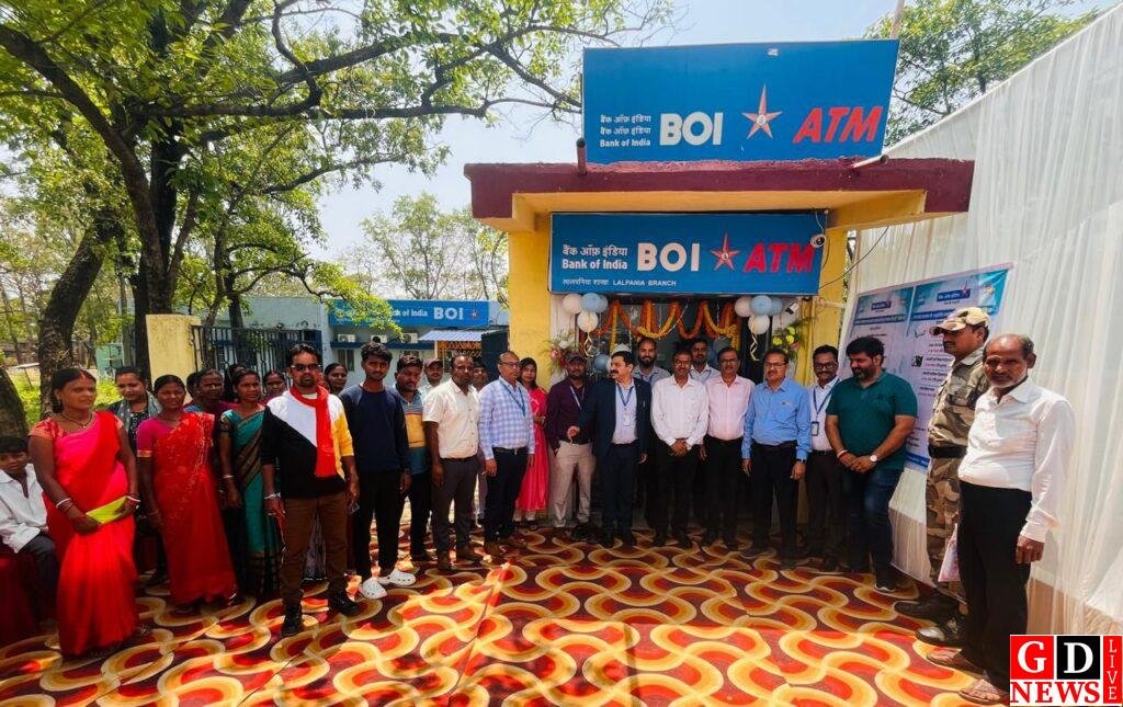 24x7 सेवा हेतु बैंक ऑफ़ इंडिया के ललपनिया शाखा में हुआ आधुनिक एटीएम का उद्घाटन 8 img 20260410 wa01178599133135450460966
