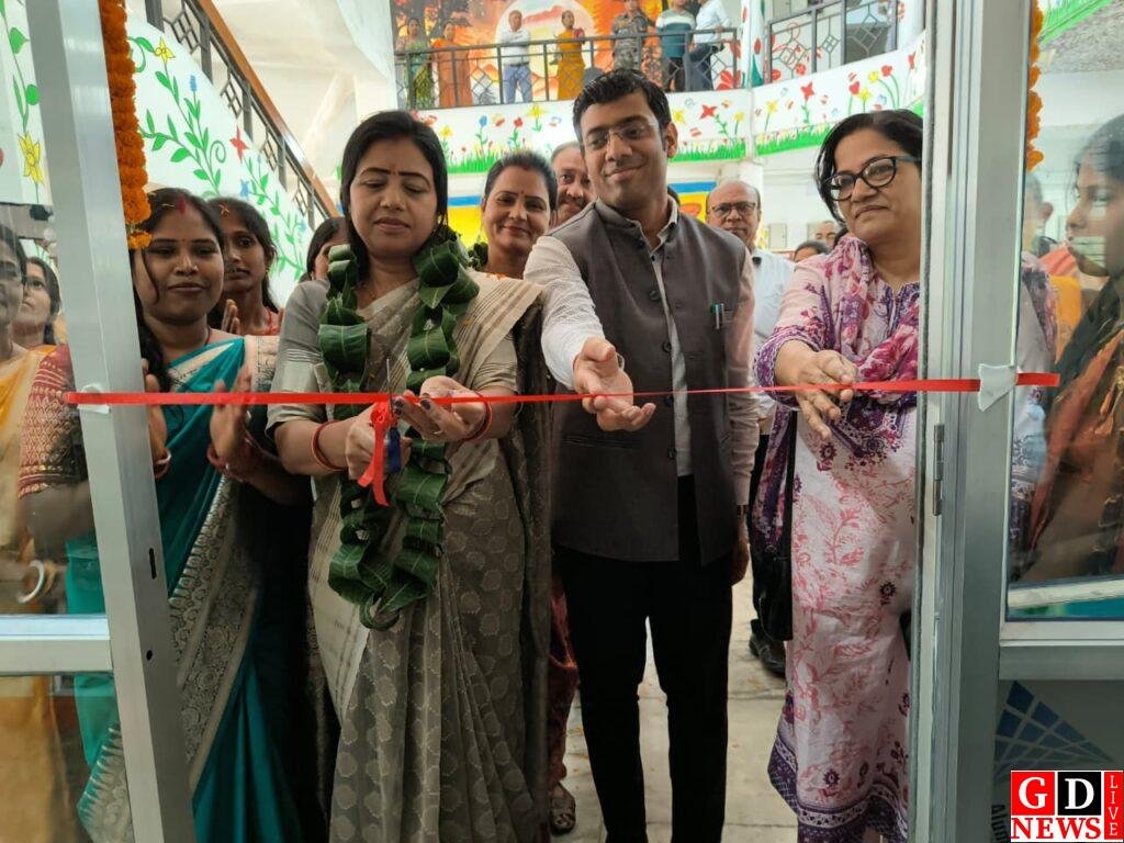 झारखण्ड स्टेट लाइवलीहुड प्रमोशन सोसाइटी द्वारा जिला समाहरणालय, रामगढ़ में पलाश मार्ट का हुआ भव्य उद्घाटन 7 img 20260410 wa01221551357313922138238