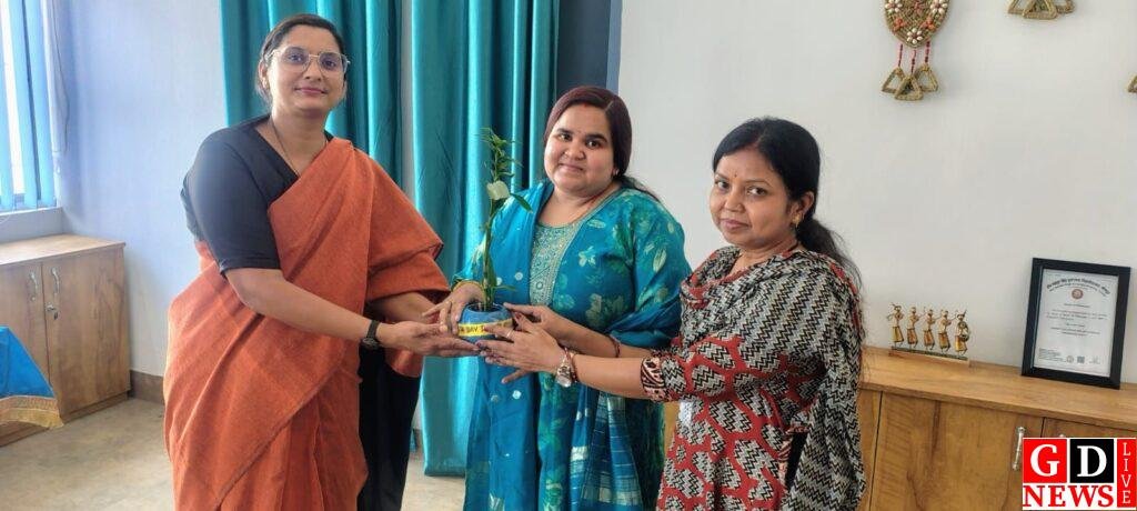 टाटा डीएवी पब्लिक स्कूल, भुइयांडीह में “हीट वेव (लू) से कैसे बचें” विषय पर एक महत्वपूर्ण परामर्श सत्र का आयोजन किया गया 7 img 20260425 wa01121107148517472708263