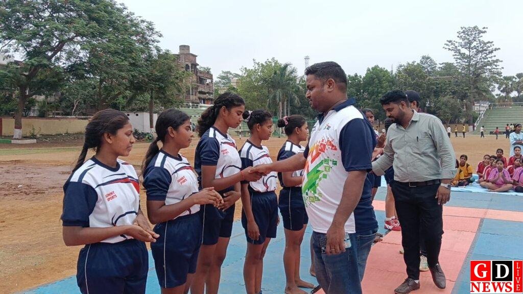 img 20260427 wa00132786373514257912105