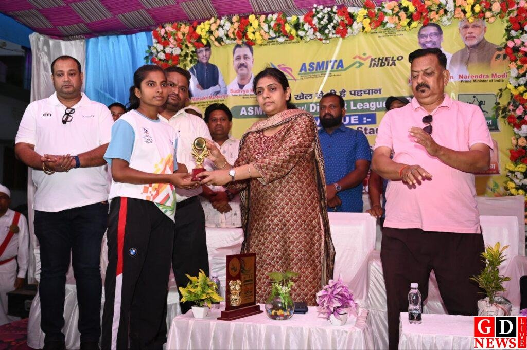 अस्मिता खेलो इंडिया डिस्ट्रिक्ट लीग 2026 का भव्य समापन, बालिका खिलाड़ियों का दमदार प्रदर्शन। 7 img 20260429 wa00582721404059964168358